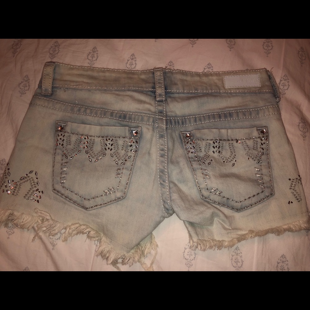 Day Trip Diamond Accent Shorts